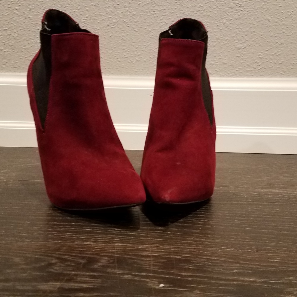 Forever 21 Faux Suede Booties